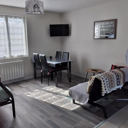 Maison Studio Individuelle Fraichement Renovee Paray-le-Frésil Dış mekan fotoğraf